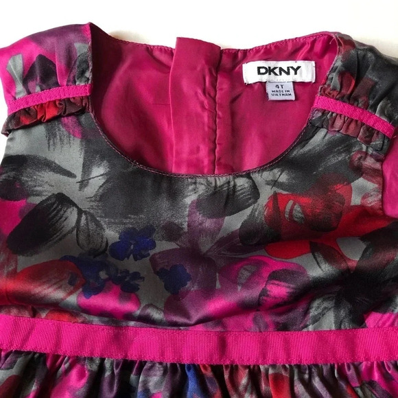 DKNY girl dress size 4T - Picture 3 of 3